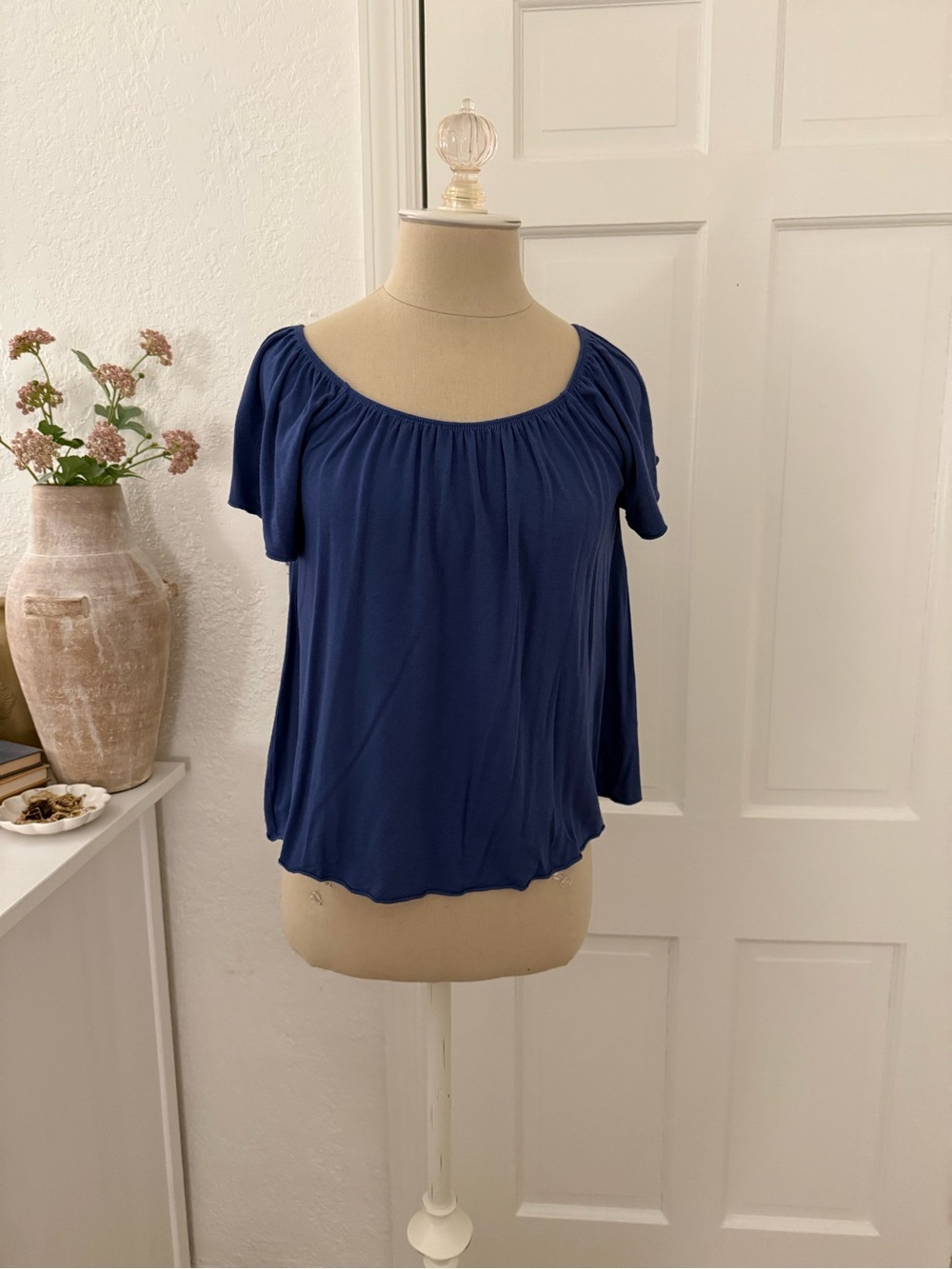 Dry Goods Navy Blue Short Sleeve Scoop Neck Blouse